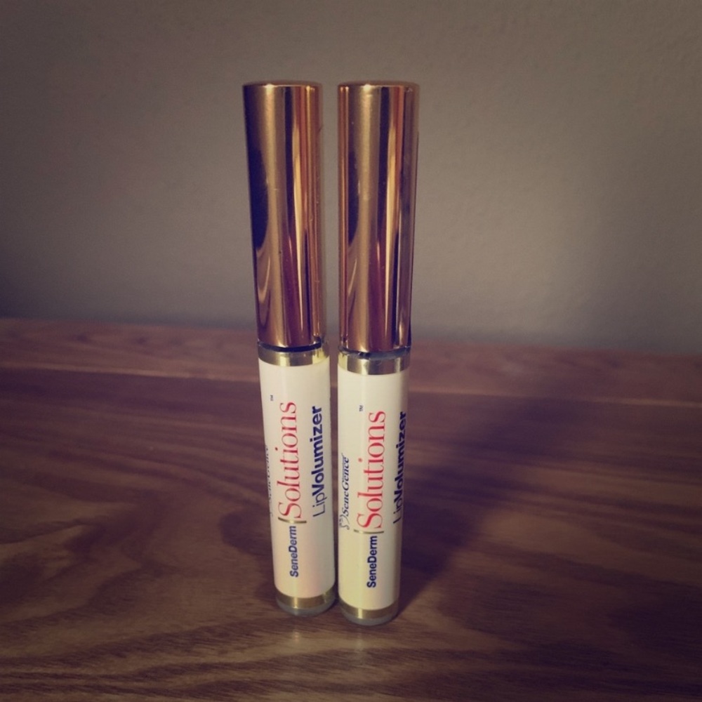 Senegence lip volumizer